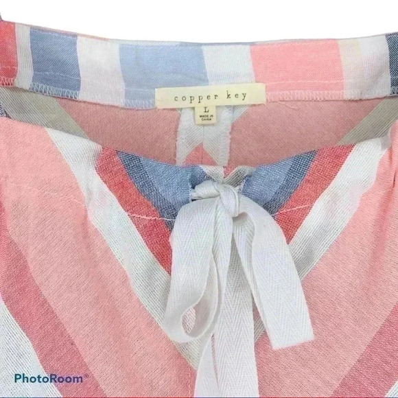 Copper Key Pastel V-Stripe Tank Top - Picture 2 of 5